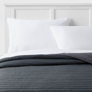 Room Essentials - Twin/Twin Extra Long Satin Quilt Dark Gray - Room  Gray